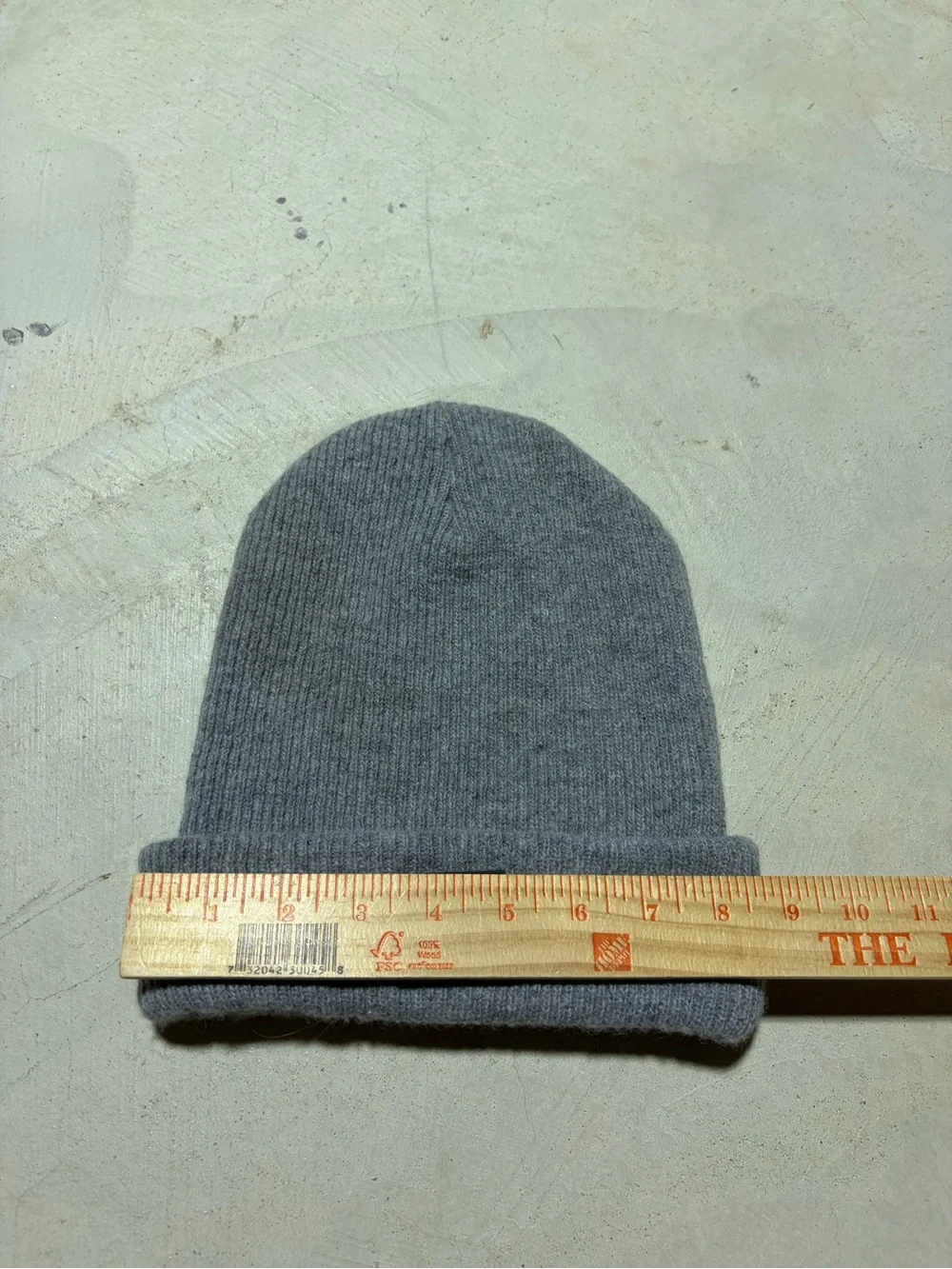 ALO Yoga Gray Ribbed everyday beanie Logo